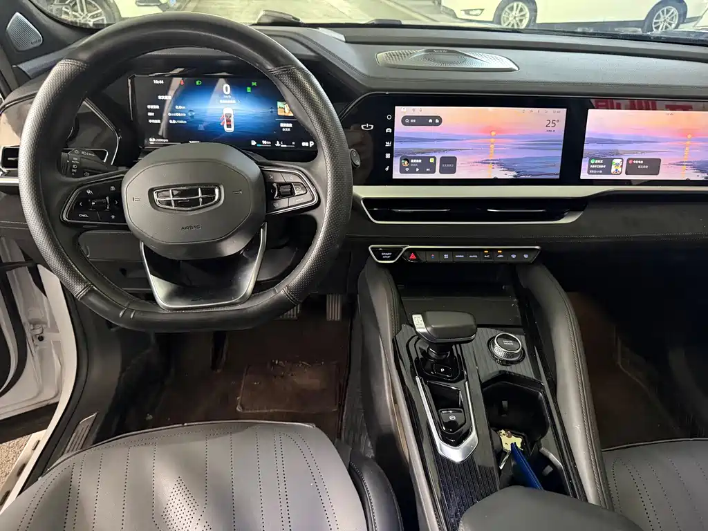 Geely Xingyue L — миниатюра 7