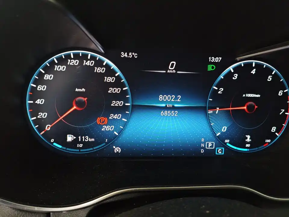 Mercedes-Benz C-Class — миниатюра 9