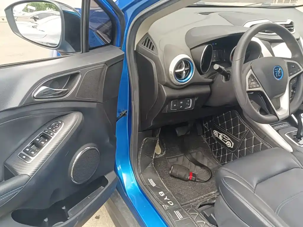 BYD Yuan EV — миниатюра 16