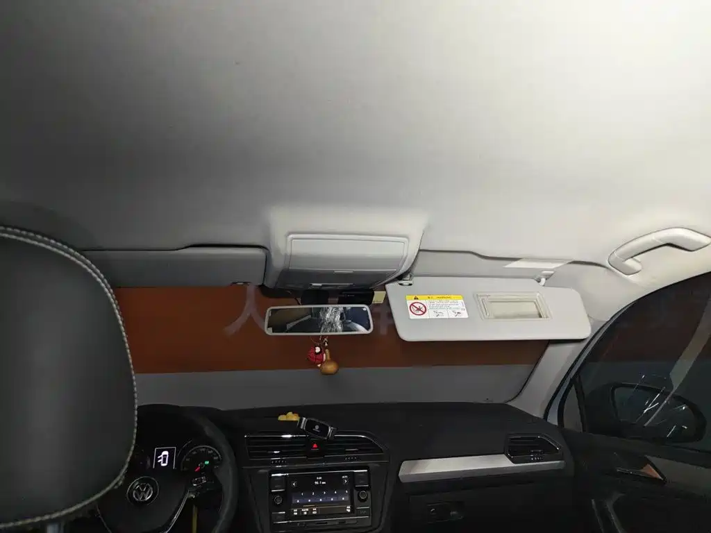 Volkswagen Tiguan L — миниатюра 9