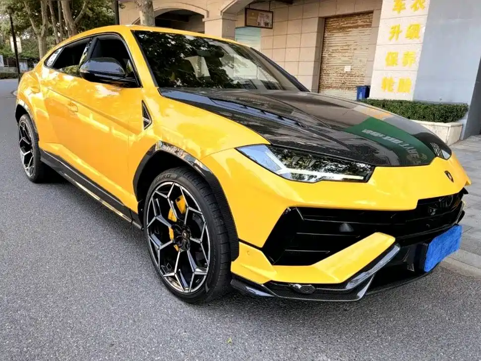 Lamborghini Urus — миниатюра 2