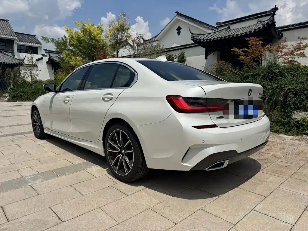 BMW 3 Series — миниатюра 9