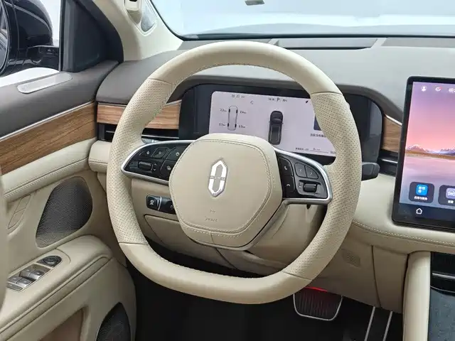 AITO AITO M7 — миниатюра 9
