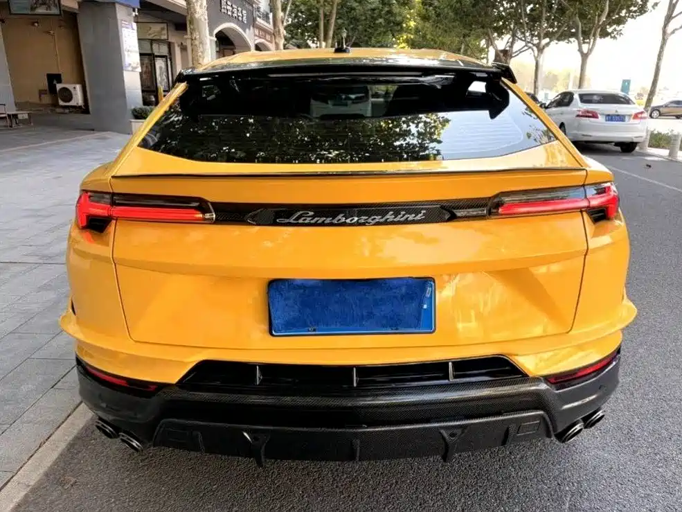 Lamborghini Urus — миниатюра 5