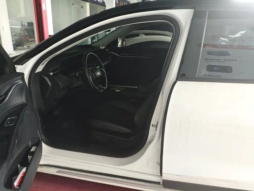 Ford Mondeo — миниатюра 5