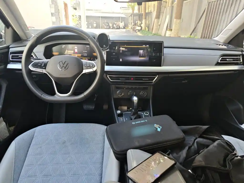 Volkswagen Lavida — миниатюра 10