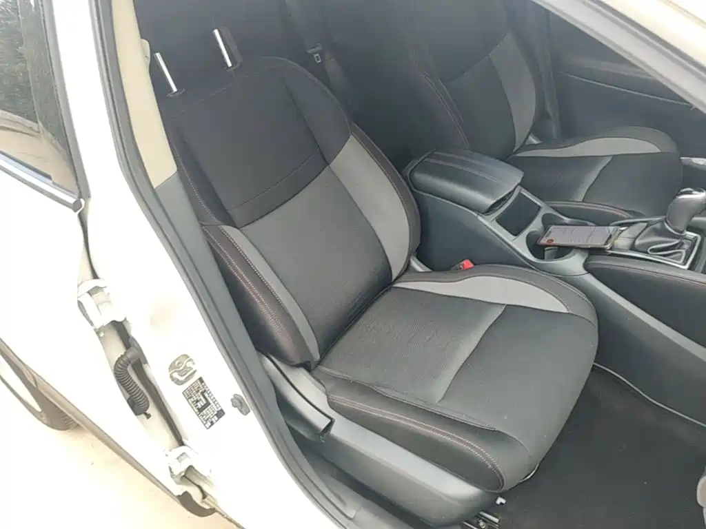 Nissan Qashqai — миниатюра 25
