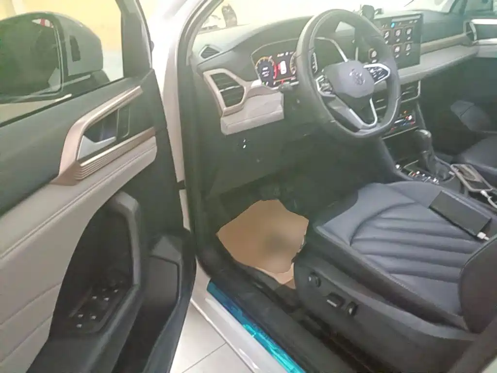 Volkswagen Tharu — миниатюра 16