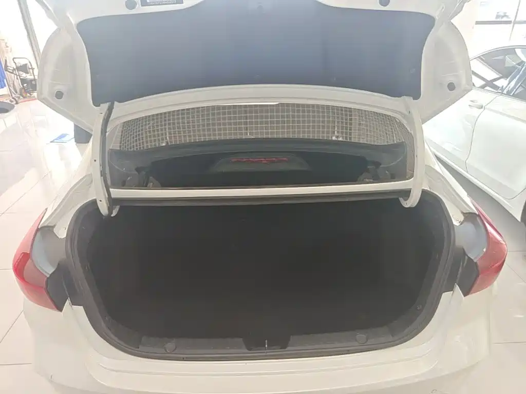 Changan Eado — миниатюра 19