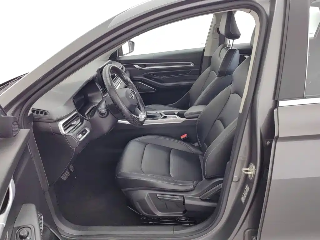 Geely Emgrand — миниатюра 10
