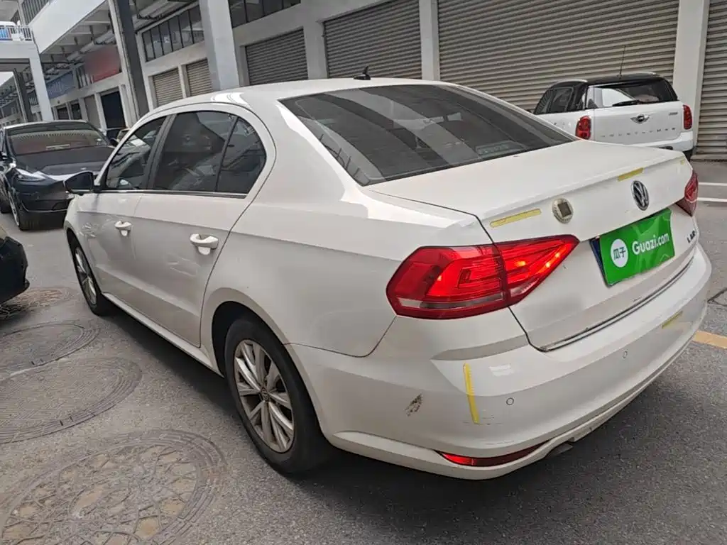 Volkswagen Lavida — миниатюра 5