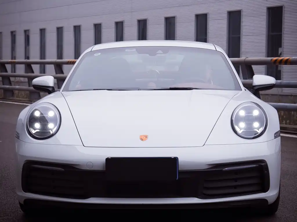 Porsche 911 2023 Carrera 3.0T