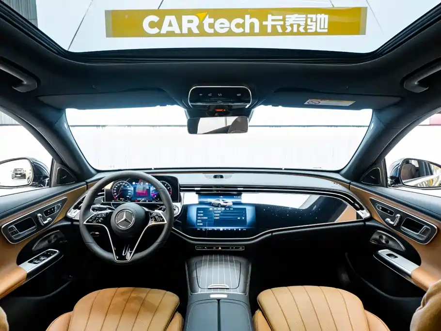 Mercedes-Benz E-Class — миниатюра 14