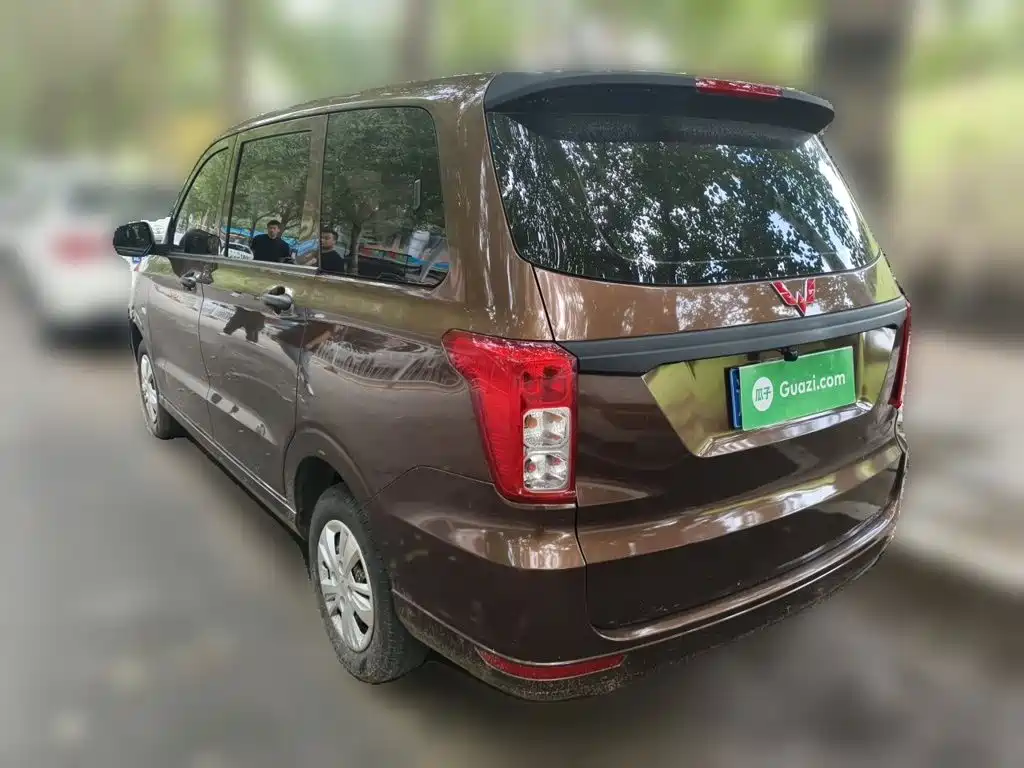 Wuling Hongguang — миниатюра 25
