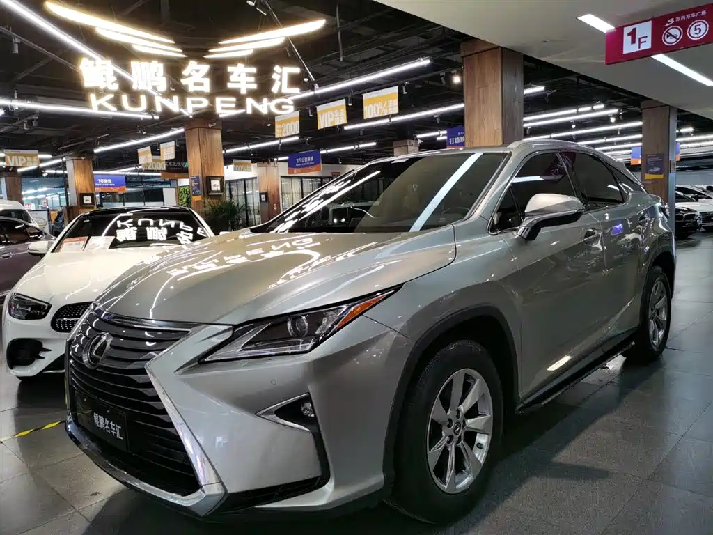 Lexus RX 2019