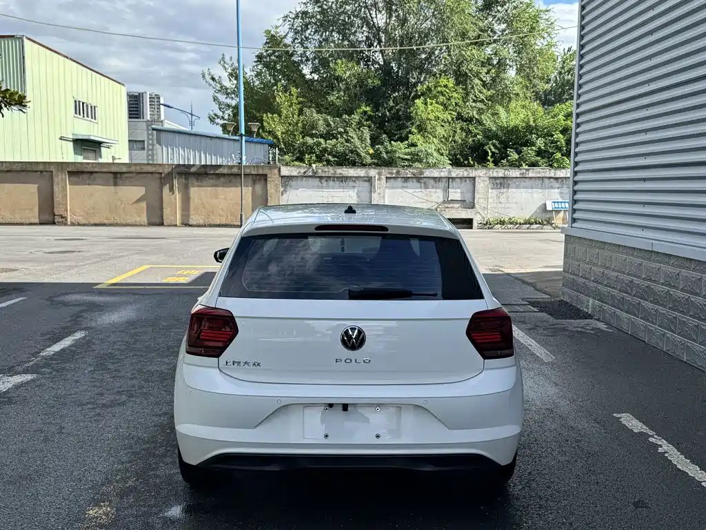 Volkswagen Polo — миниатюра 8