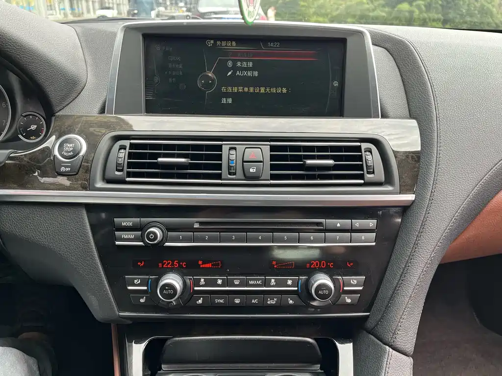 BMW 6 Series — миниатюра 12