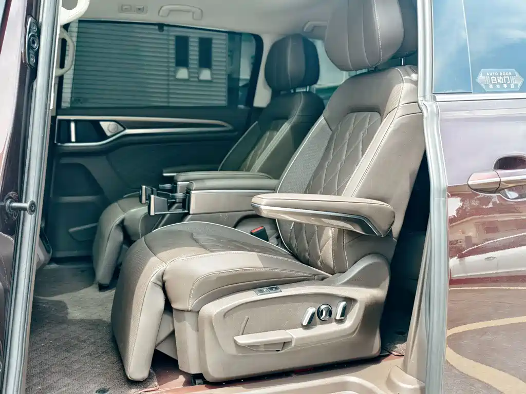 Volkswagen Viloran — миниатюра 18
