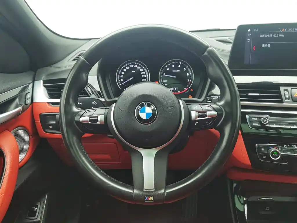 BMW X2 — миниатюра 11