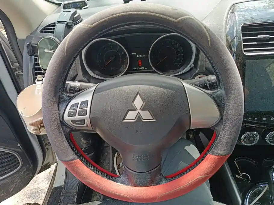 Mitsubishi ASX — миниатюра 15