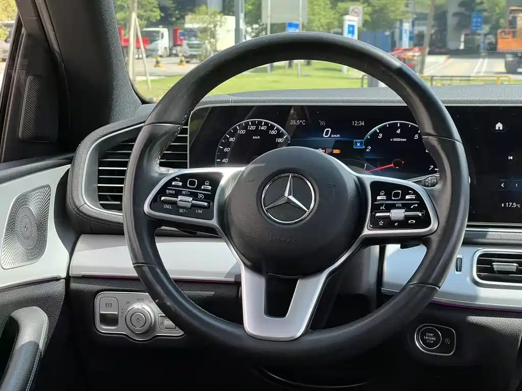 MERCEDES-BENZ GLE COUPE