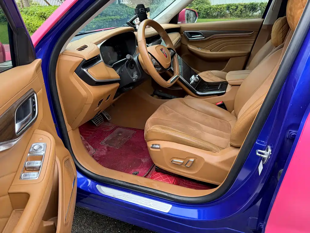Roewe MARVEL X — миниатюра 8