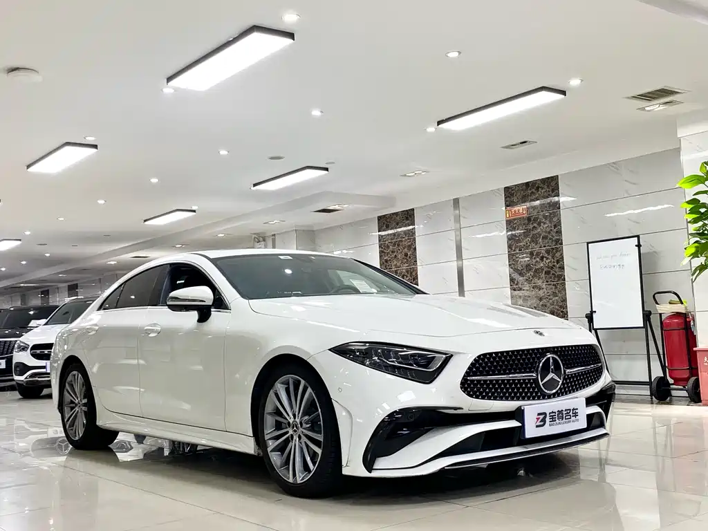 MERCEDES-BENZ CLS