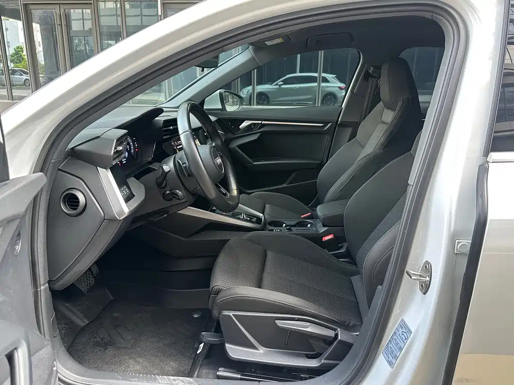 Audi A3 — миниатюра 9