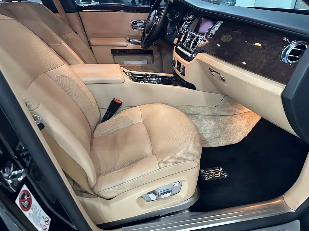 Rolls-Royce Ghost — фотографии объявления, Фото 12