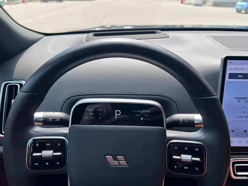 Li Auto Li L8 — миниатюра 14