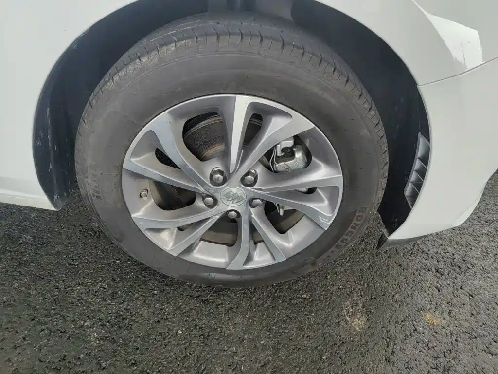 Buick Verano — миниатюра 25