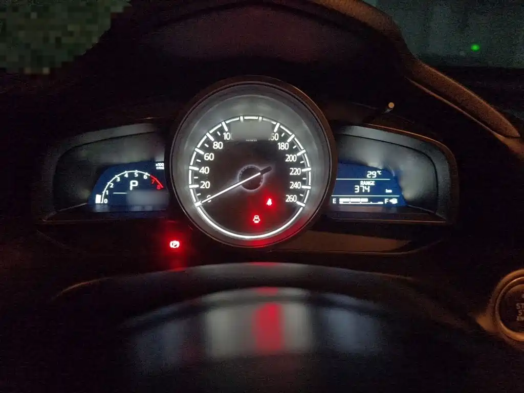Mazda 3 Axela — миниатюра 4