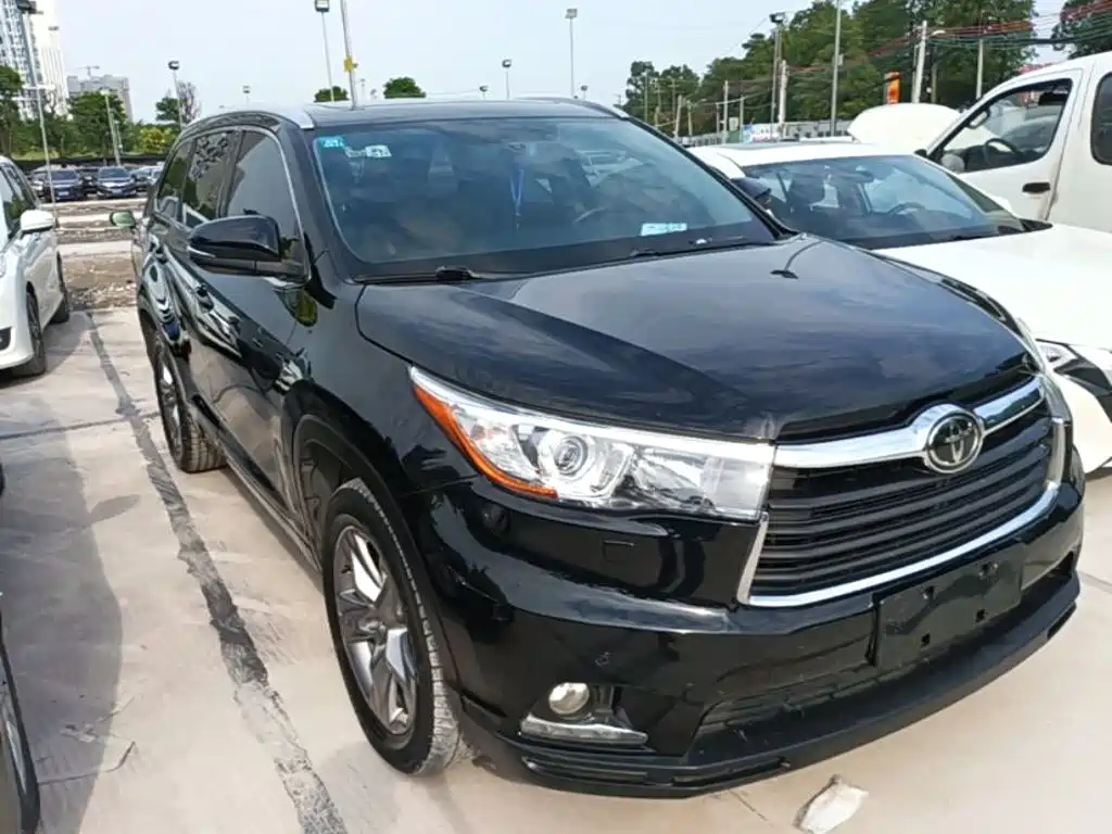 Toyota Highlander — миниатюра 4