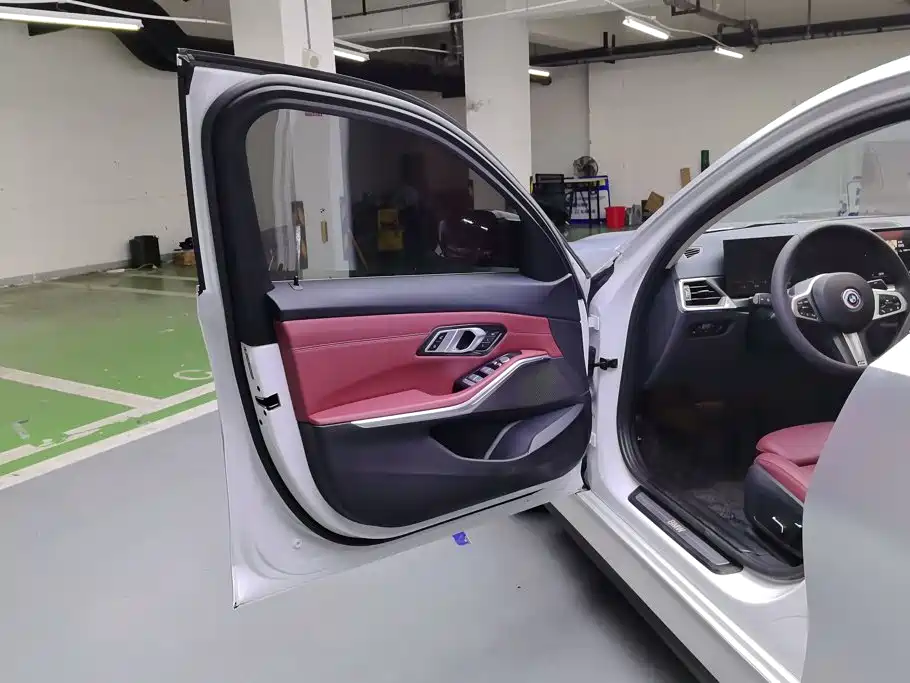 BMW i3 — миниатюра 7