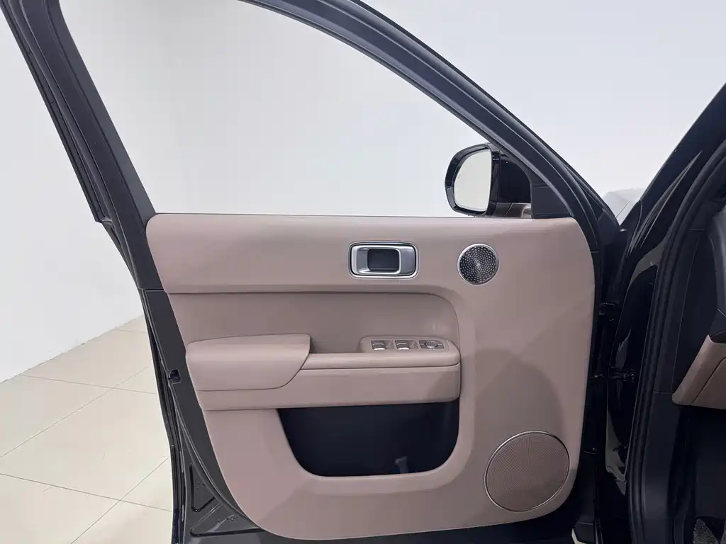 Li Auto Li L9 — миниатюра 17