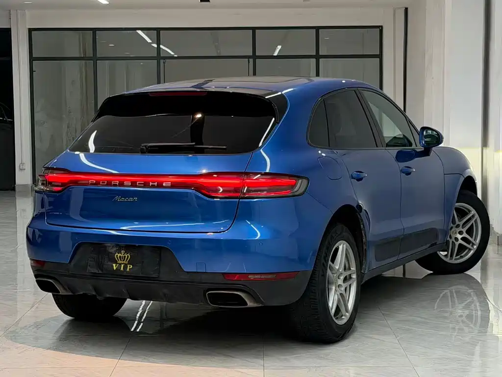 Porsche Macan — миниатюра 7