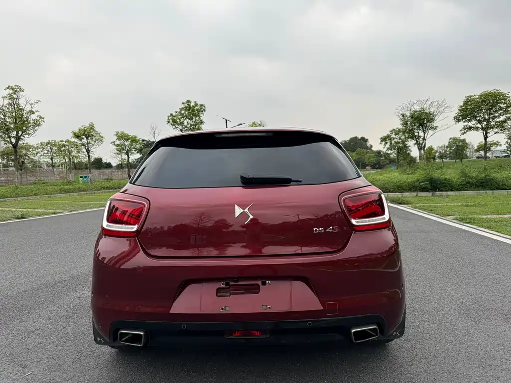 DS 4S 2016 1.6T AT Smart THP160