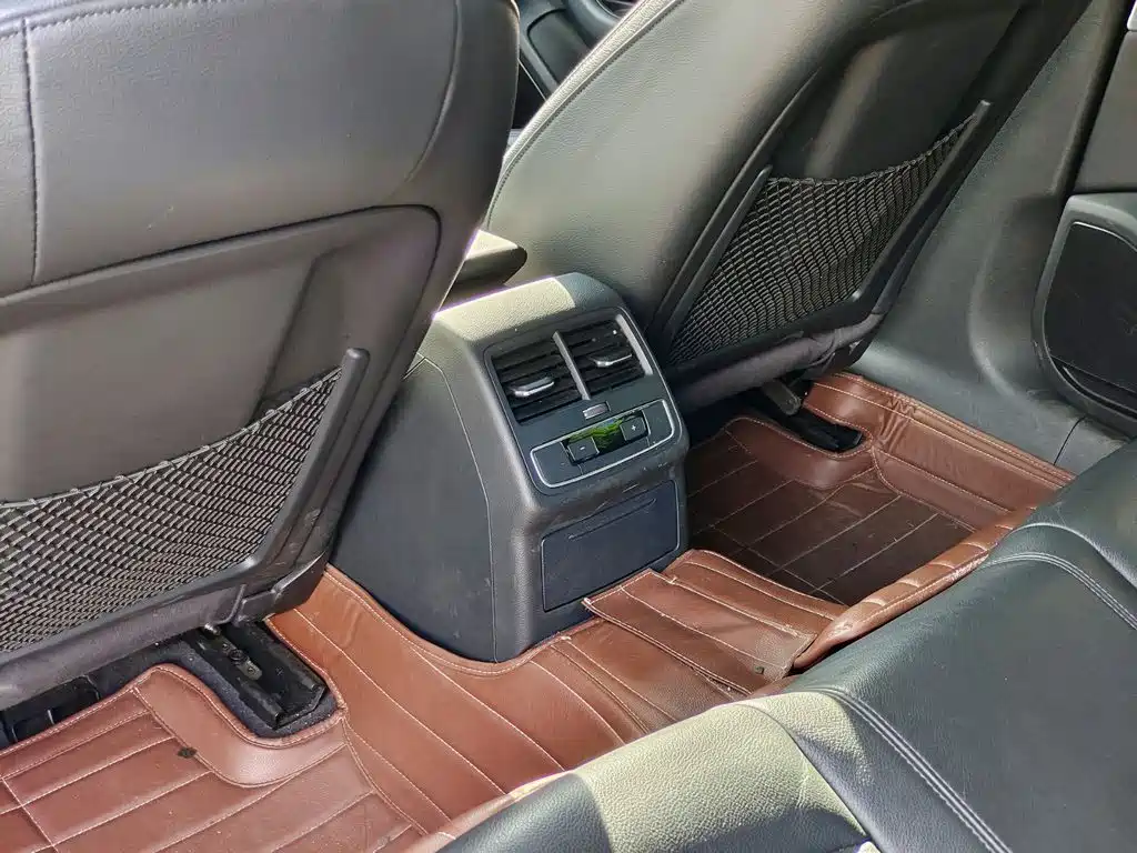Audi A4L — миниатюра 9