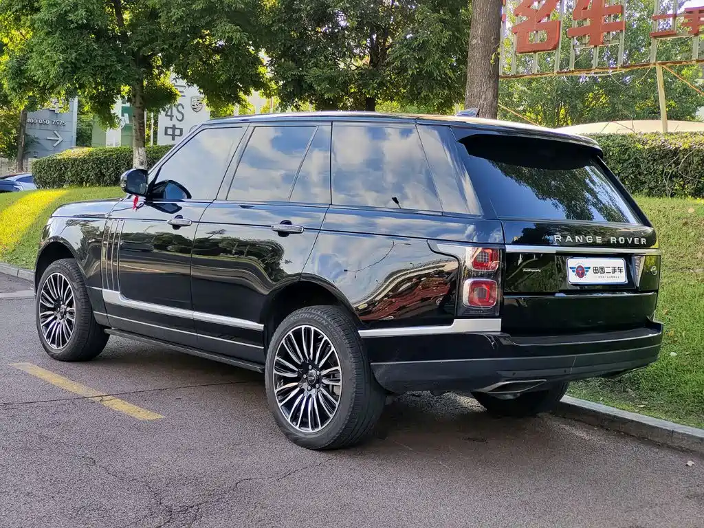 Land Rover Range Rover — миниатюра 4