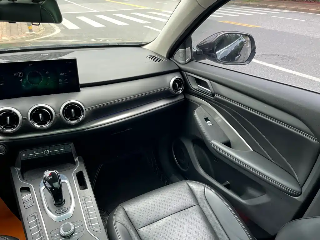 Wey Wey VV6 — миниатюра 14