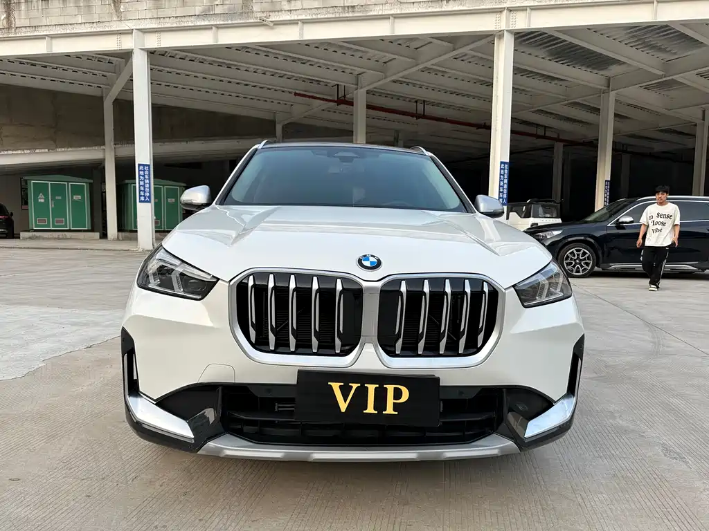 BMW X1 2024 sDrive20Li X