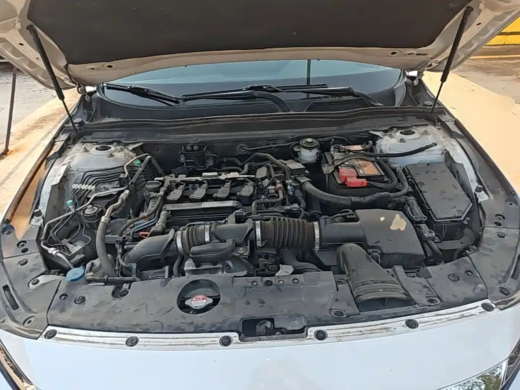 Honda Accord — миниатюра 20