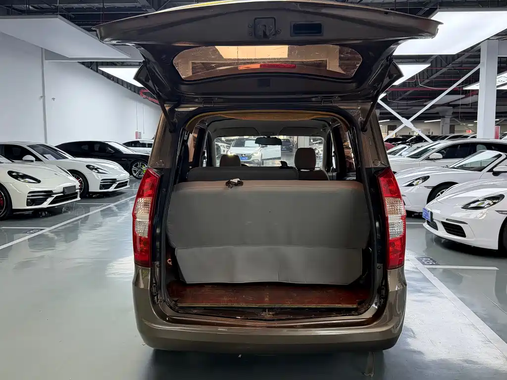 WULING WULING HONGGUANG