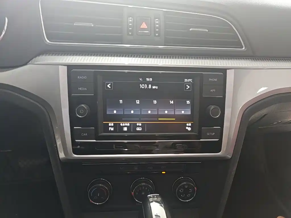 Volkswagen Lamando — миниатюра 13