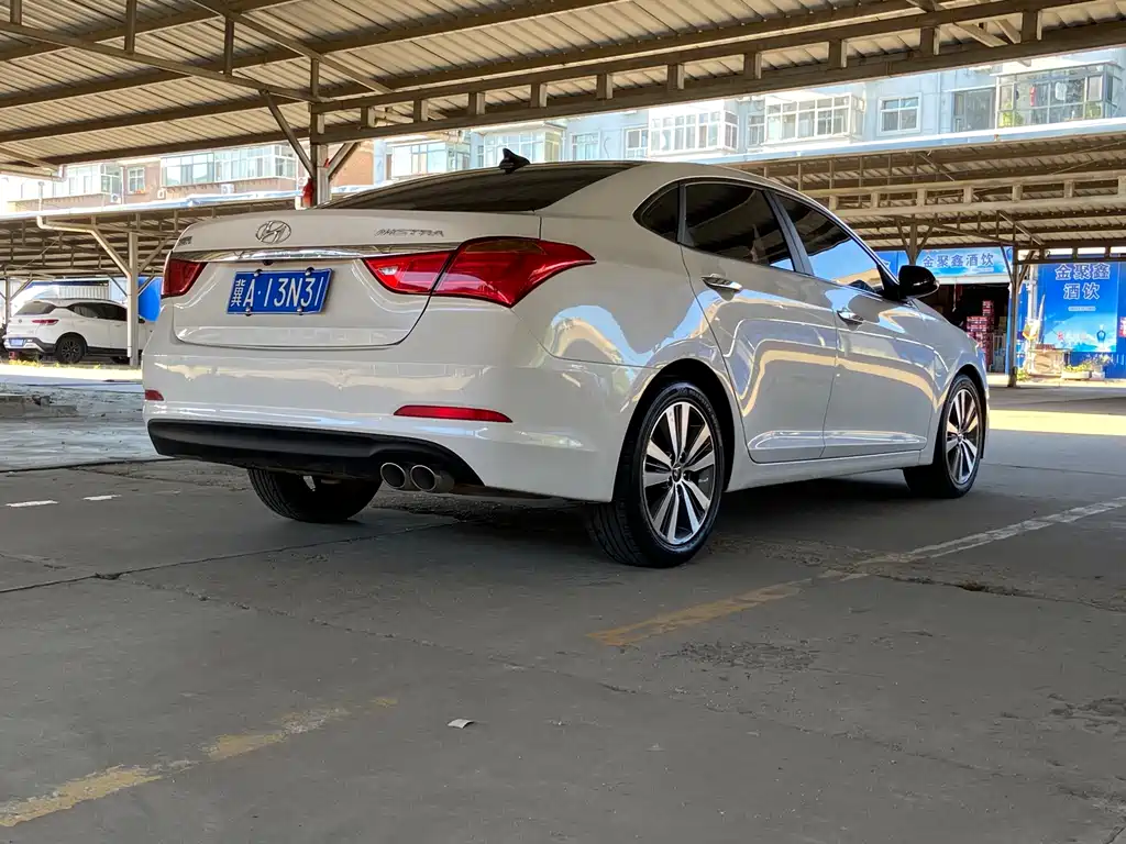 Hyundai Mistra — миниатюра 5