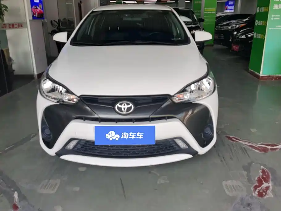 Toyota Yaris L — миниатюра 2