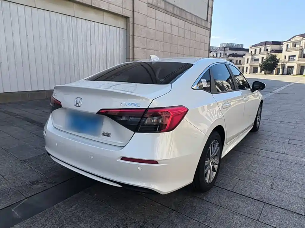 Honda Civic — миниатюра 7