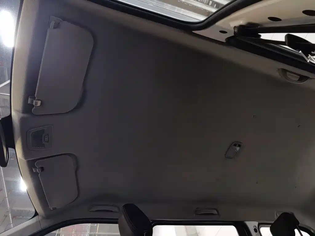 Wuling Hongguang PLUS — миниатюра 14