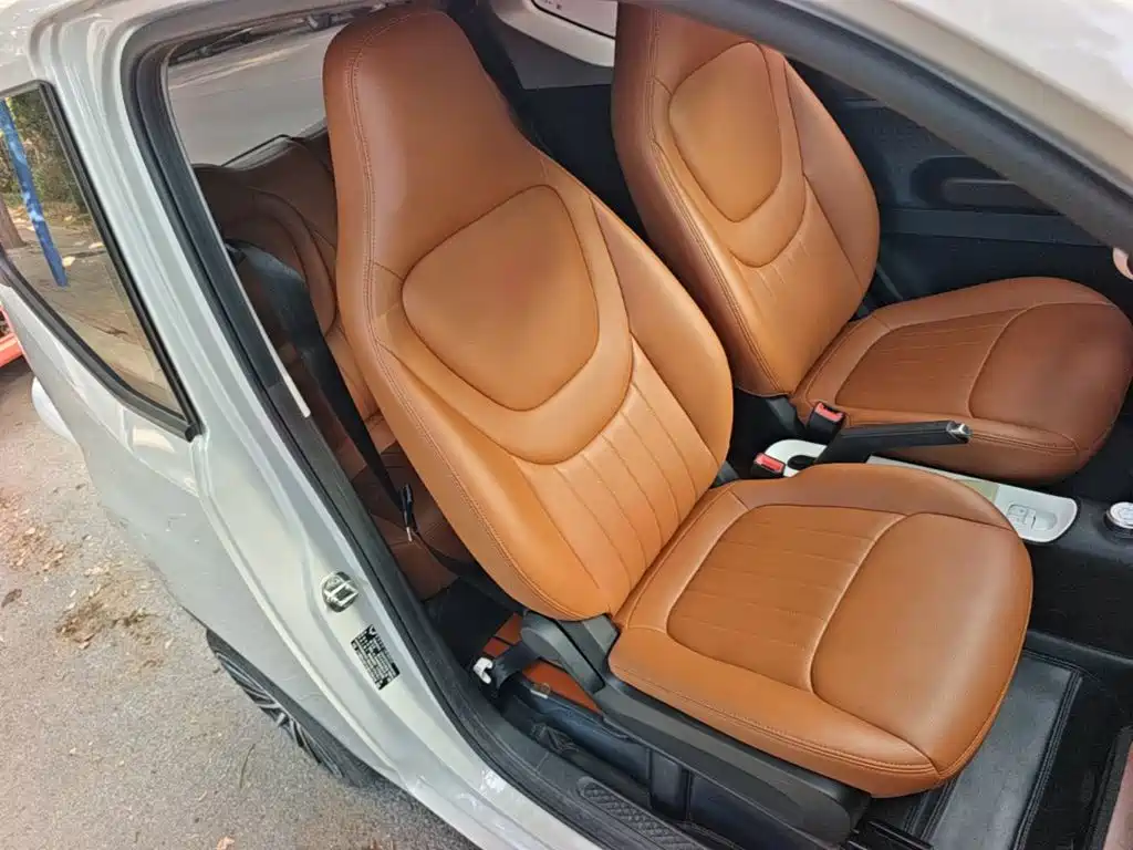 Wuling MINIEV — миниатюра 25