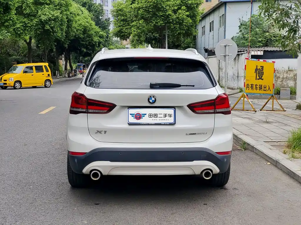 BMW X1 — миниатюра 5